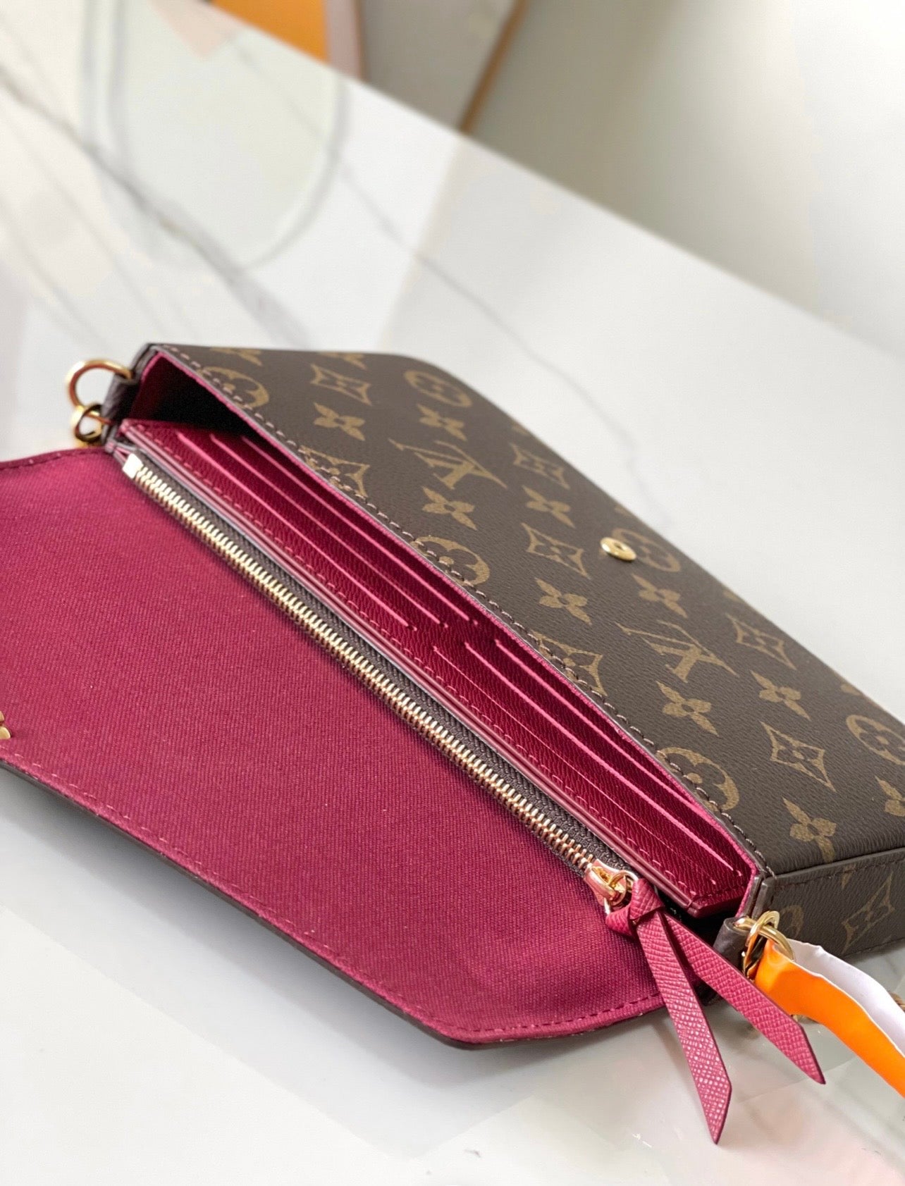 Louis Vuitton LV Felicie Pochette Shoulder Bag